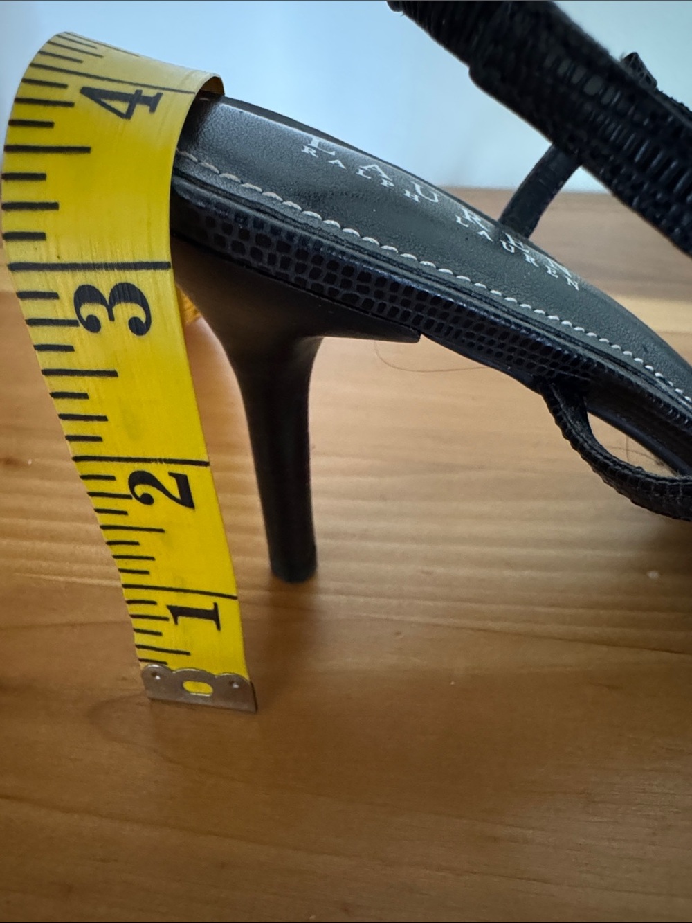 Lauren Ralph Lauren Women’s Black Sandals Size 8.5 B Upper Leather Slingback - Picture 9 of 9